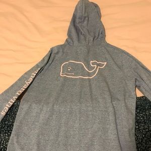 Vineyard vines hoodie
